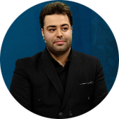 میثم اکبری